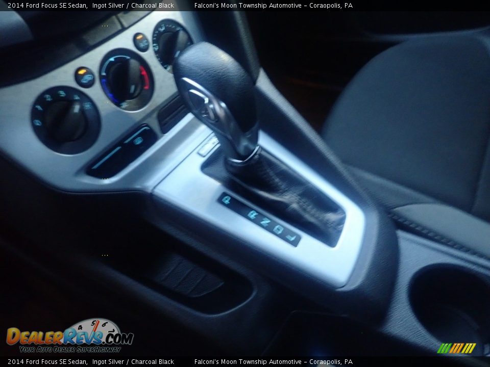 2014 Ford Focus SE Sedan Ingot Silver / Charcoal Black Photo #24