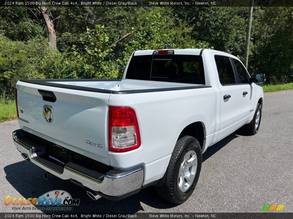 2024 Ram 1500 Big Horn Crew Cab 4x4 Bright White / Diesel Gray/Black Photo #6