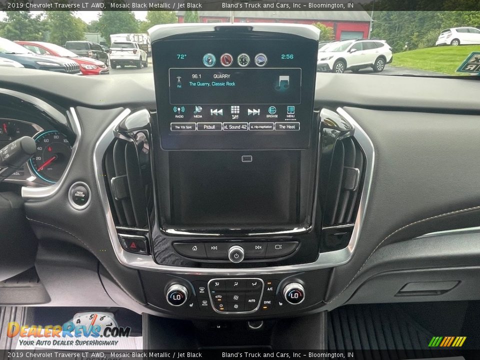 2019 Chevrolet Traverse LT AWD Mosaic Black Metallic / Jet Black Photo #12