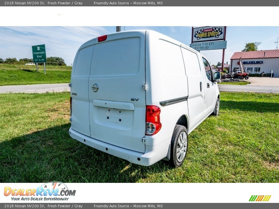 2018 Nissan NV200 SV Fresh Powder / Gray Photo #4