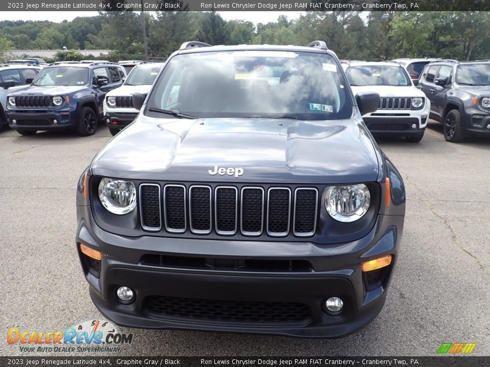 2023 Jeep Renegade Latitude 4x4 Graphite Gray / Black Photo #9