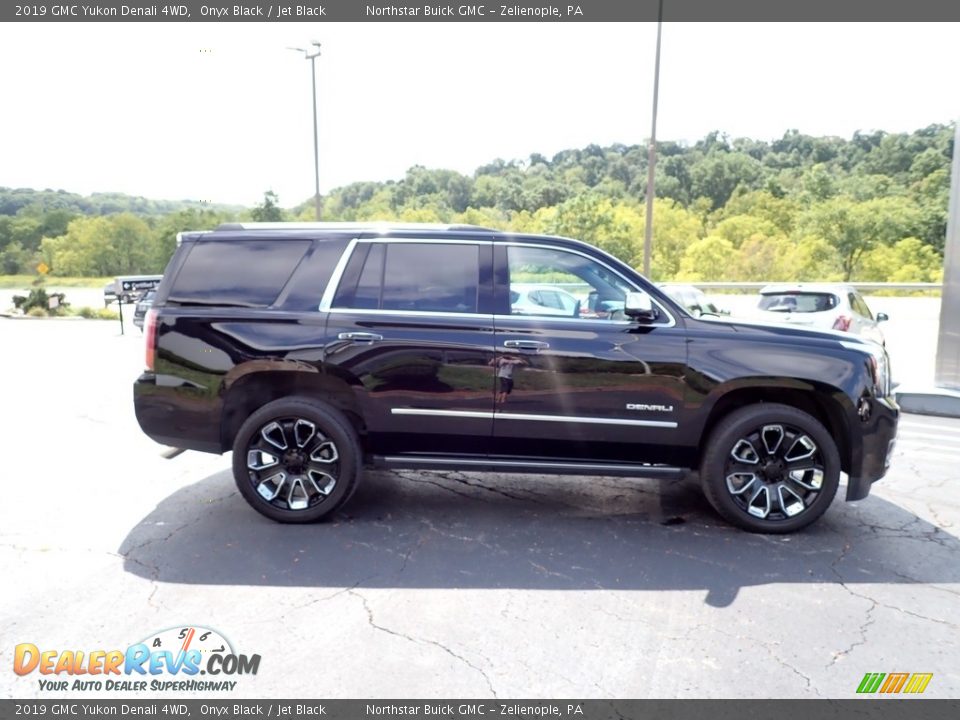 Onyx Black 2019 GMC Yukon Denali 4WD Photo #8