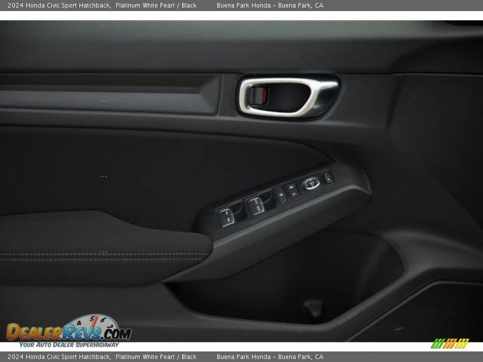 2024 Honda Civic Sport Hatchback Platinum White Pearl / Black Photo #32