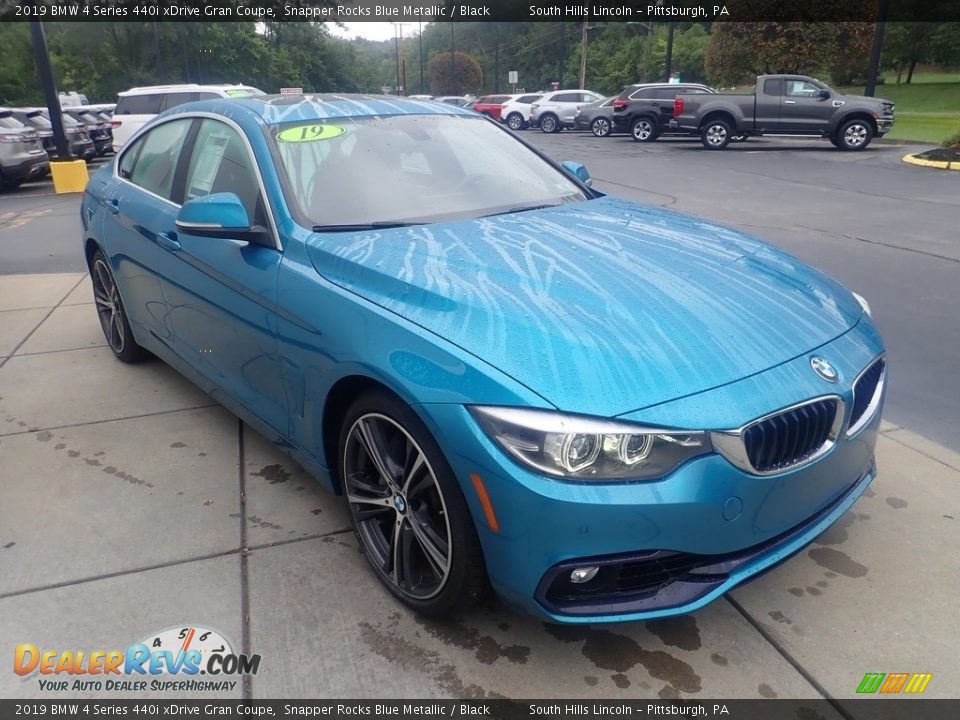 Front 3/4 View of 2019 BMW 4 Series 440i xDrive Gran Coupe Photo #8