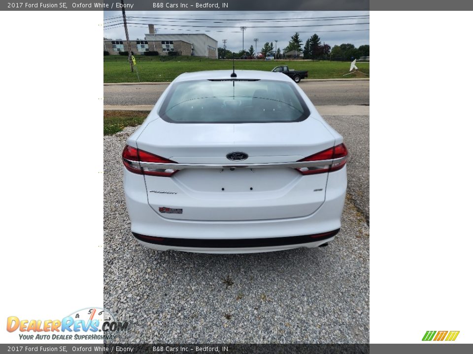 2017 Ford Fusion SE Oxford White / Ebony Photo #6