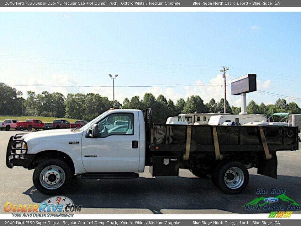 Oxford White 2000 Ford F550 Super Duty XL Regular Cab 4x4 Dump Truck Photo #2