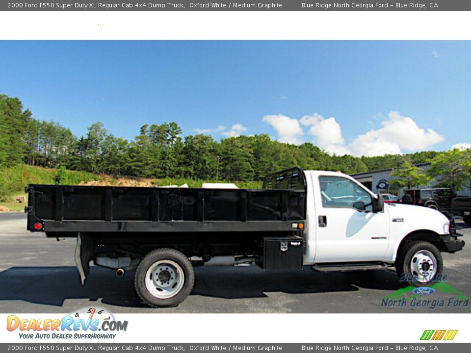 Oxford White 2000 Ford F550 Super Duty XL Regular Cab 4x4 Dump Truck Photo #6