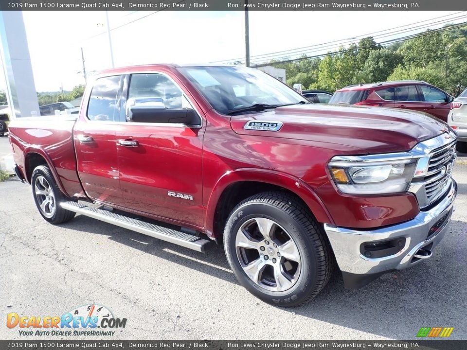 Front 3/4 View of 2019 Ram 1500 Laramie Quad Cab 4x4 Photo #8