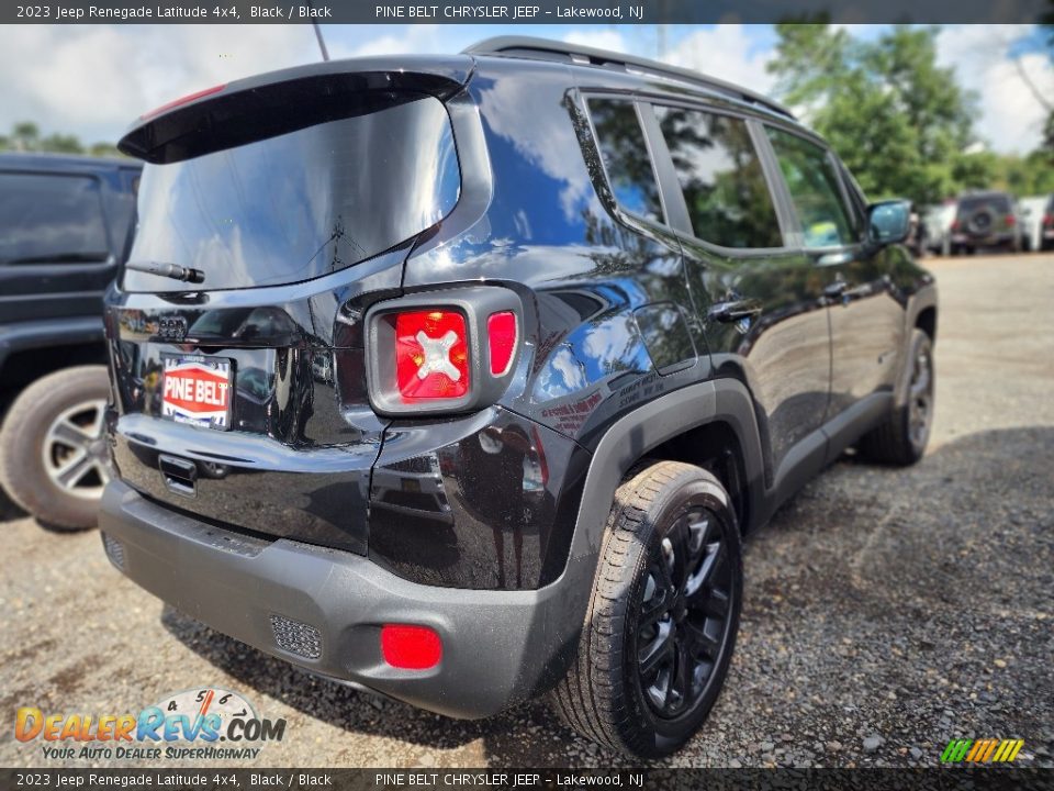 2023 Jeep Renegade Latitude 4x4 Black / Black Photo #3