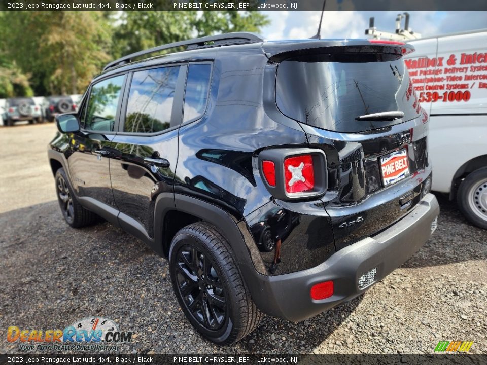 2023 Jeep Renegade Latitude 4x4 Black / Black Photo #6