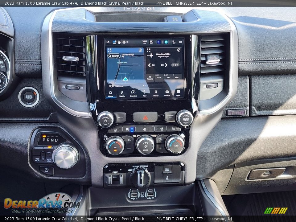 2023 Ram 1500 Laramie Crew Cab 4x4 Diamond Black Crystal Pearl / Black Photo #10