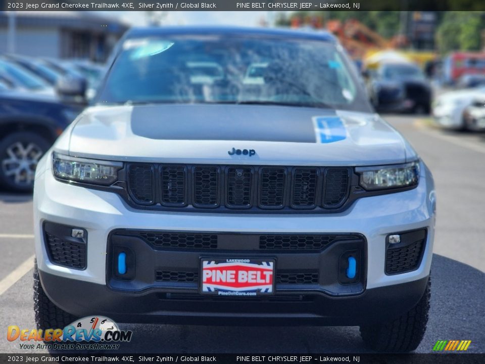 2023 Jeep Grand Cherokee Trailhawk 4XE Silver Zynith / Global Black Photo #2