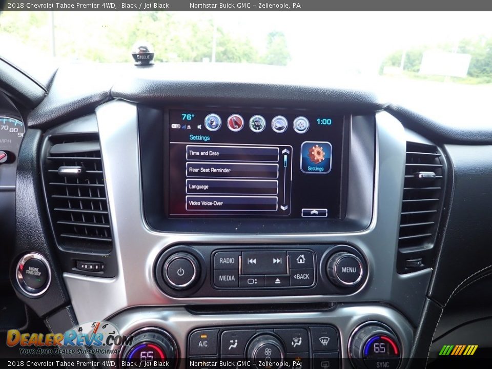 Controls of 2018 Chevrolet Tahoe Premier 4WD Photo #25