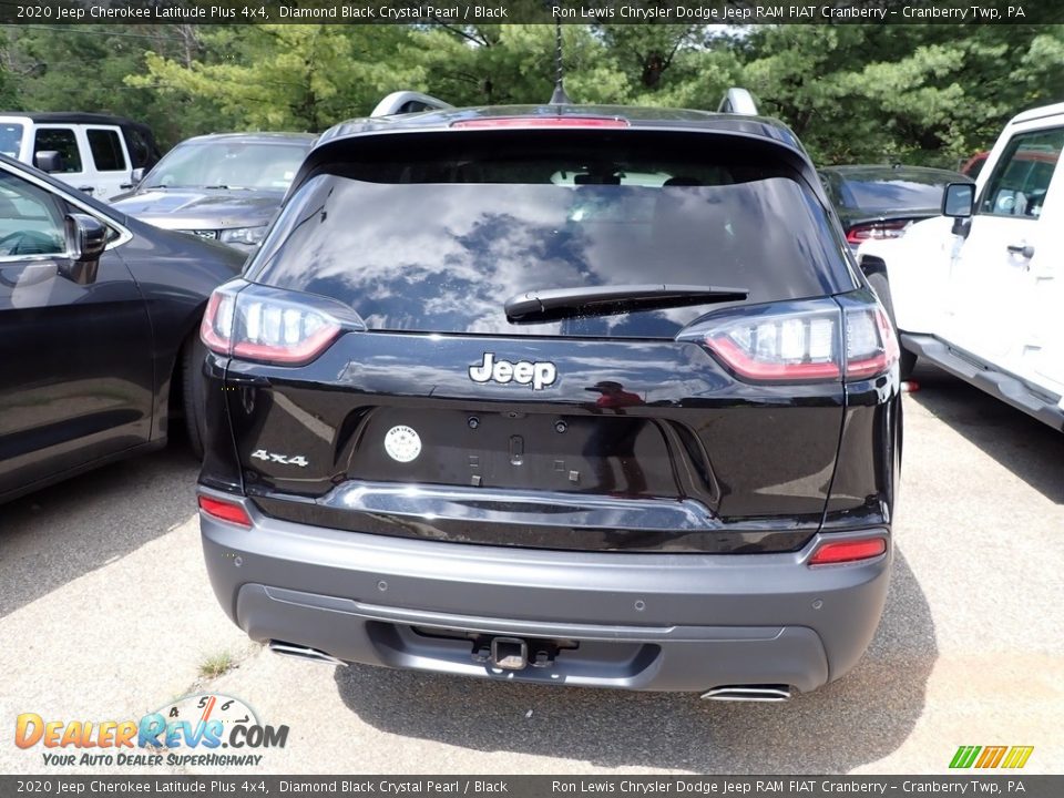 2020 Jeep Cherokee Latitude Plus 4x4 Diamond Black Crystal Pearl / Black Photo #4