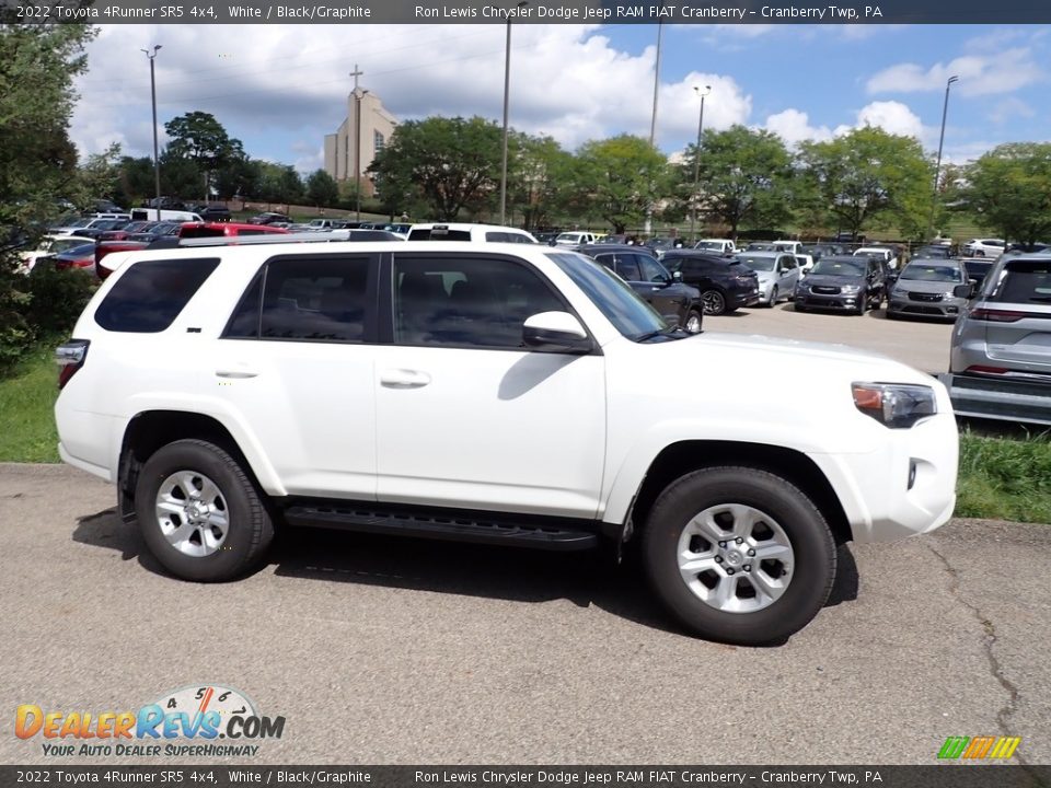 2022 Toyota 4Runner SR5 4x4 White / Black/Graphite Photo #3