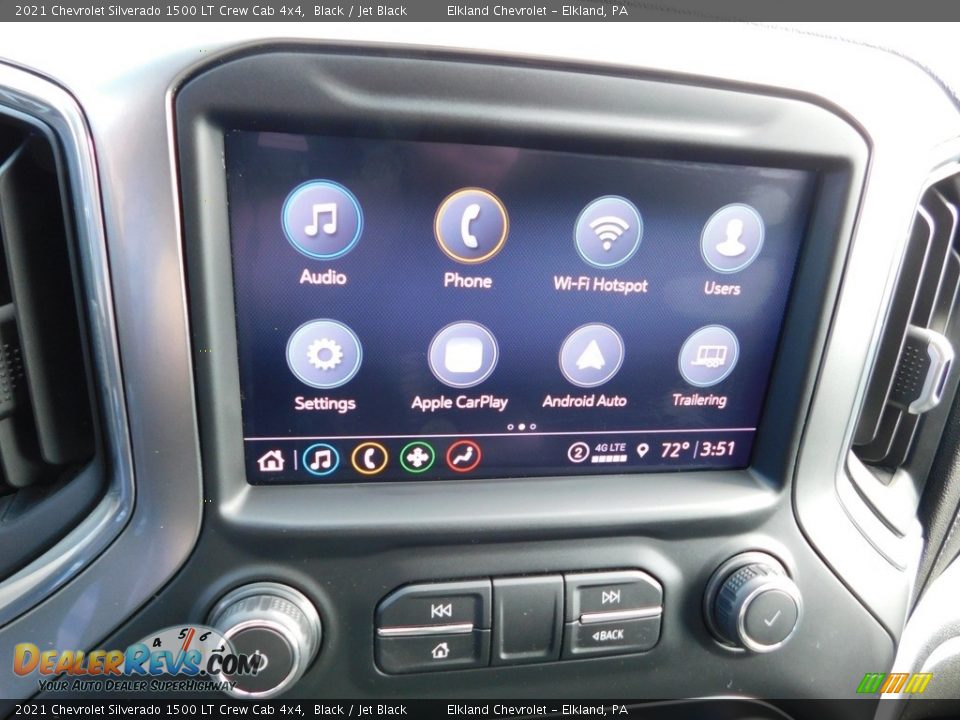 Controls of 2021 Chevrolet Silverado 1500 LT Crew Cab 4x4 Photo #30