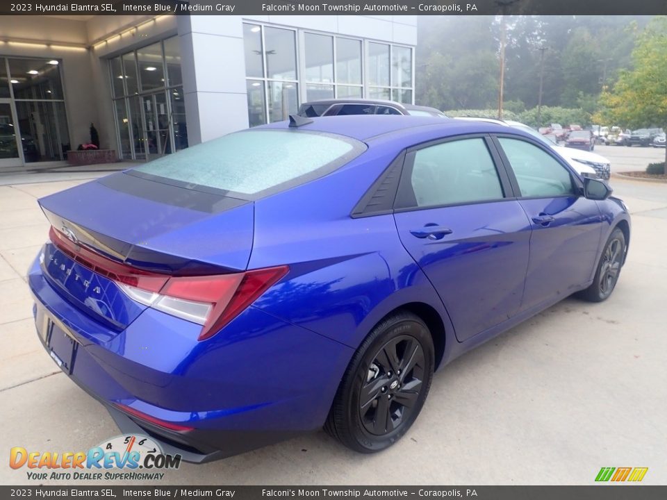 2023 Hyundai Elantra SEL Intense Blue / Medium Gray Photo #2