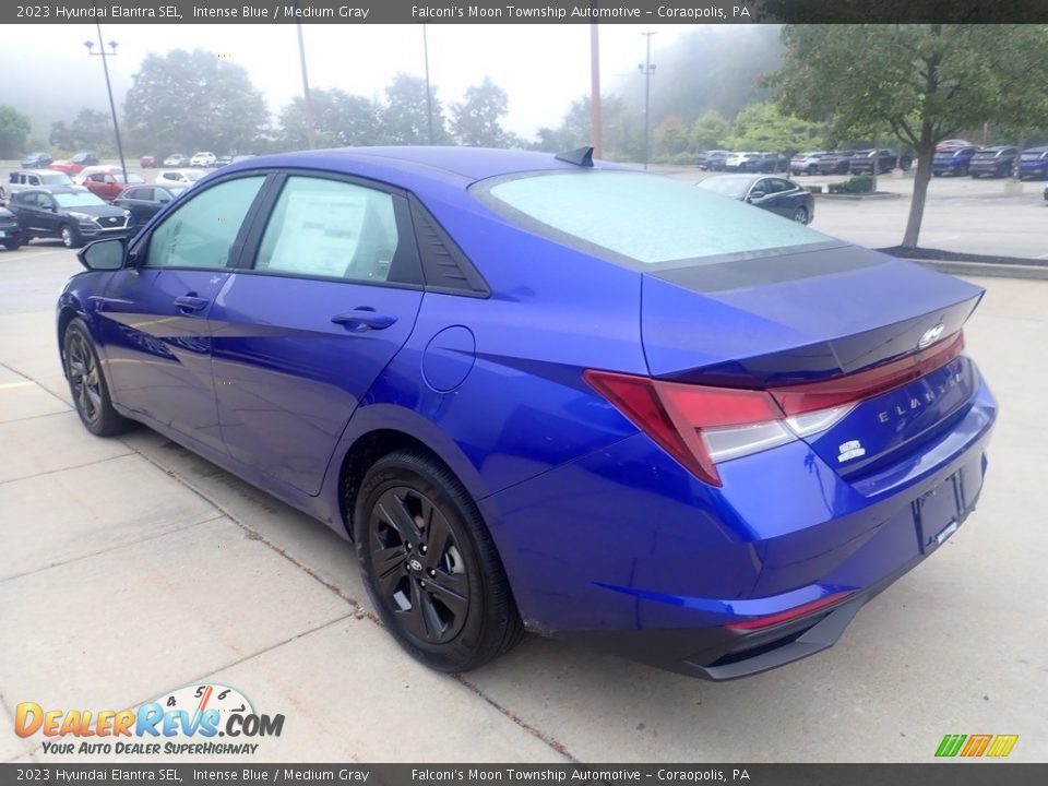 2023 Hyundai Elantra SEL Intense Blue / Medium Gray Photo #5