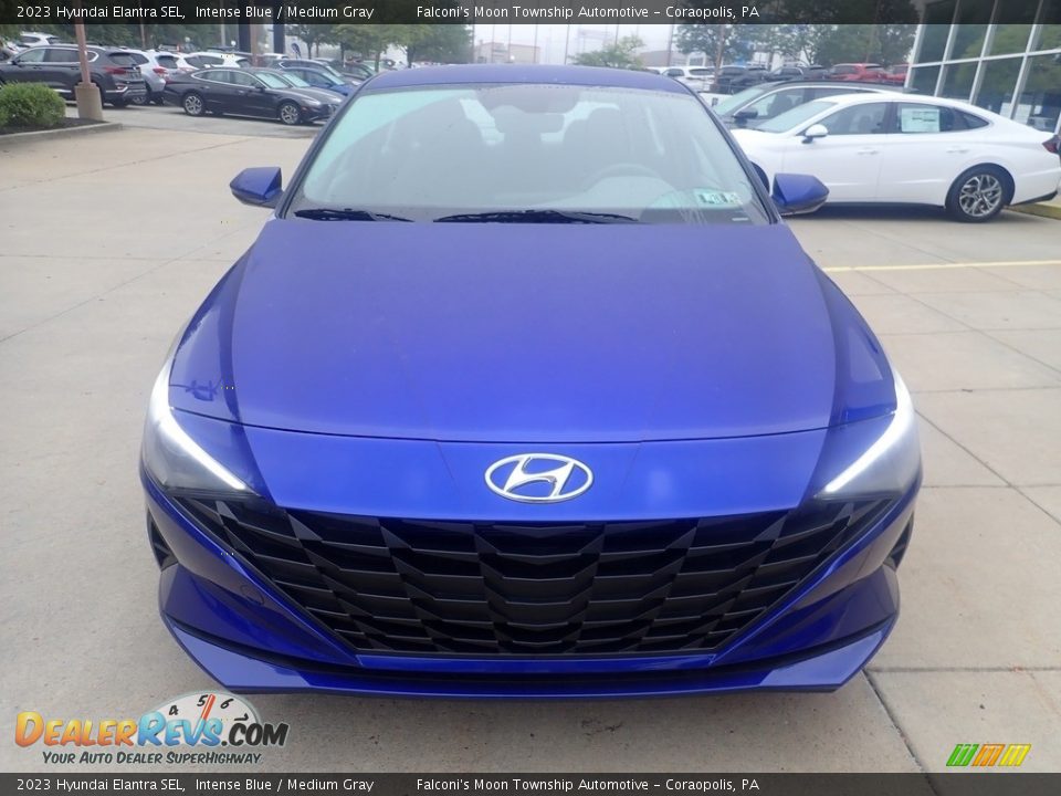 2023 Hyundai Elantra SEL Intense Blue / Medium Gray Photo #8