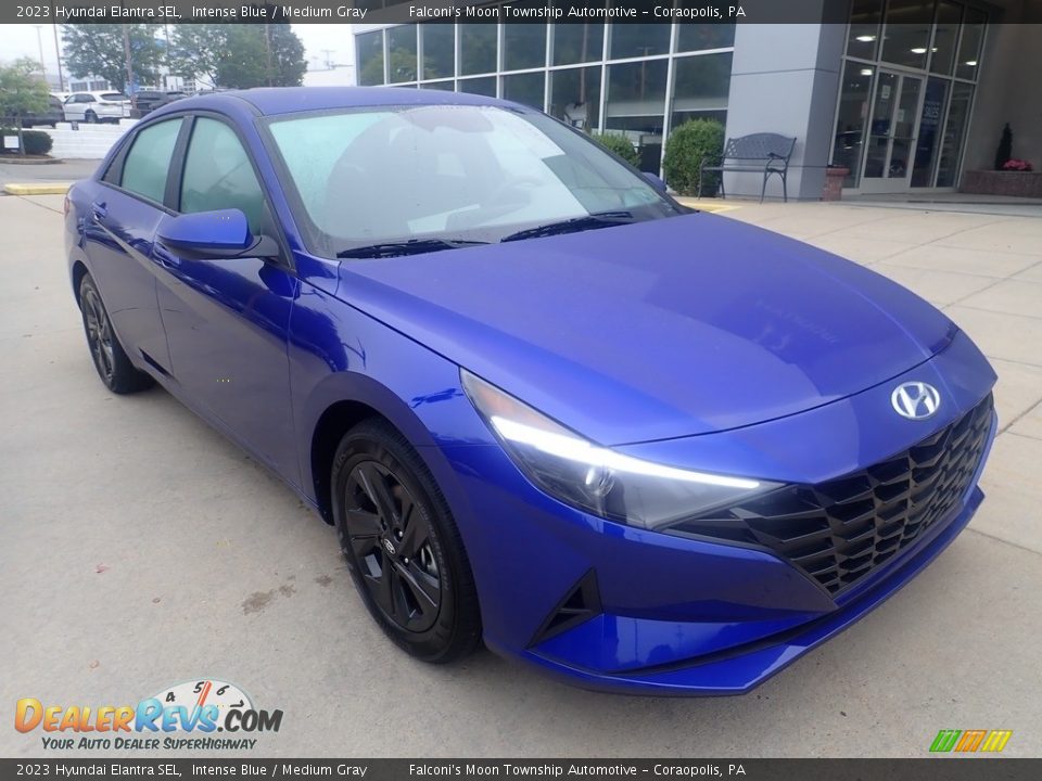 2023 Hyundai Elantra SEL Intense Blue / Medium Gray Photo #9