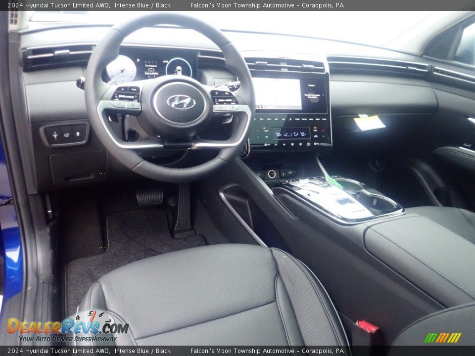 Dashboard of 2024 Hyundai Tucson Limited AWD Photo #13