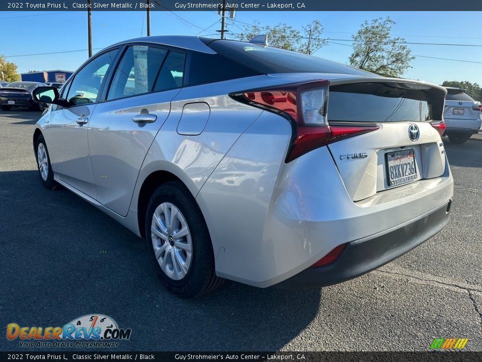 2022 Toyota Prius L Classic Silver Metallic / Black Photo #4