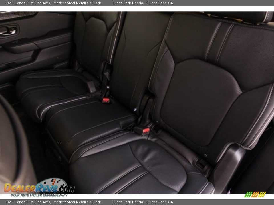 Rear Seat of 2024 Honda Pilot Elite AWD Photo #27
