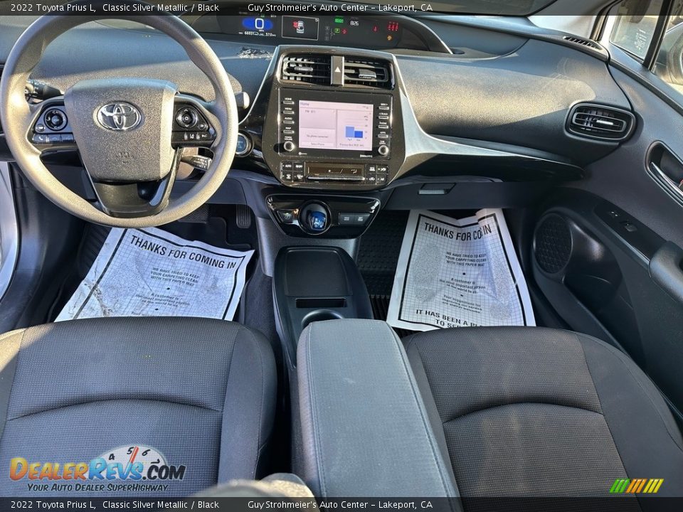 2022 Toyota Prius L Classic Silver Metallic / Black Photo #12