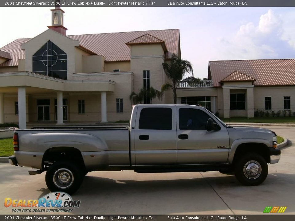 2001 Chevrolet Silverado 3500 LT Crew Cab 4x4 Dually Light Pewter Metallic / Tan Photo #2