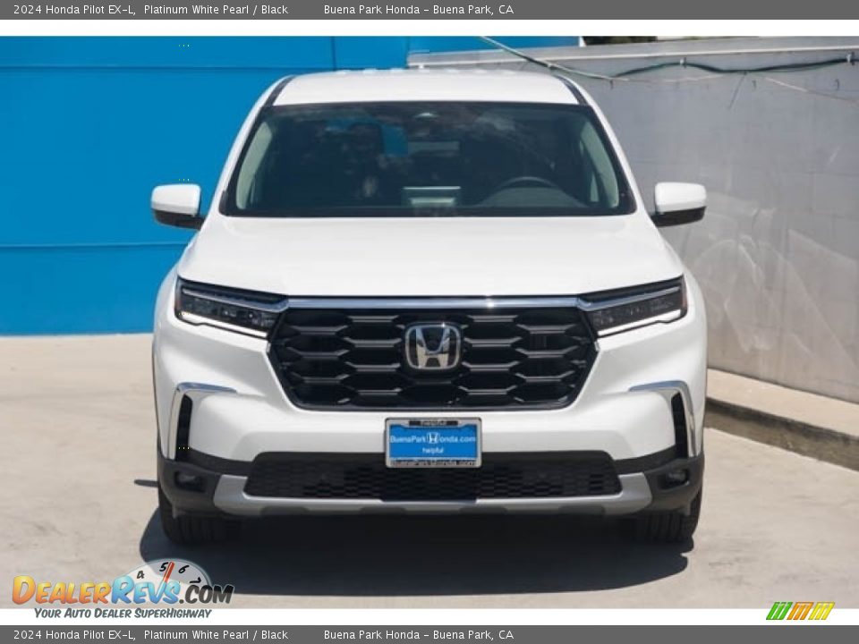 2024 Honda Pilot EX-L Platinum White Pearl / Black Photo #3