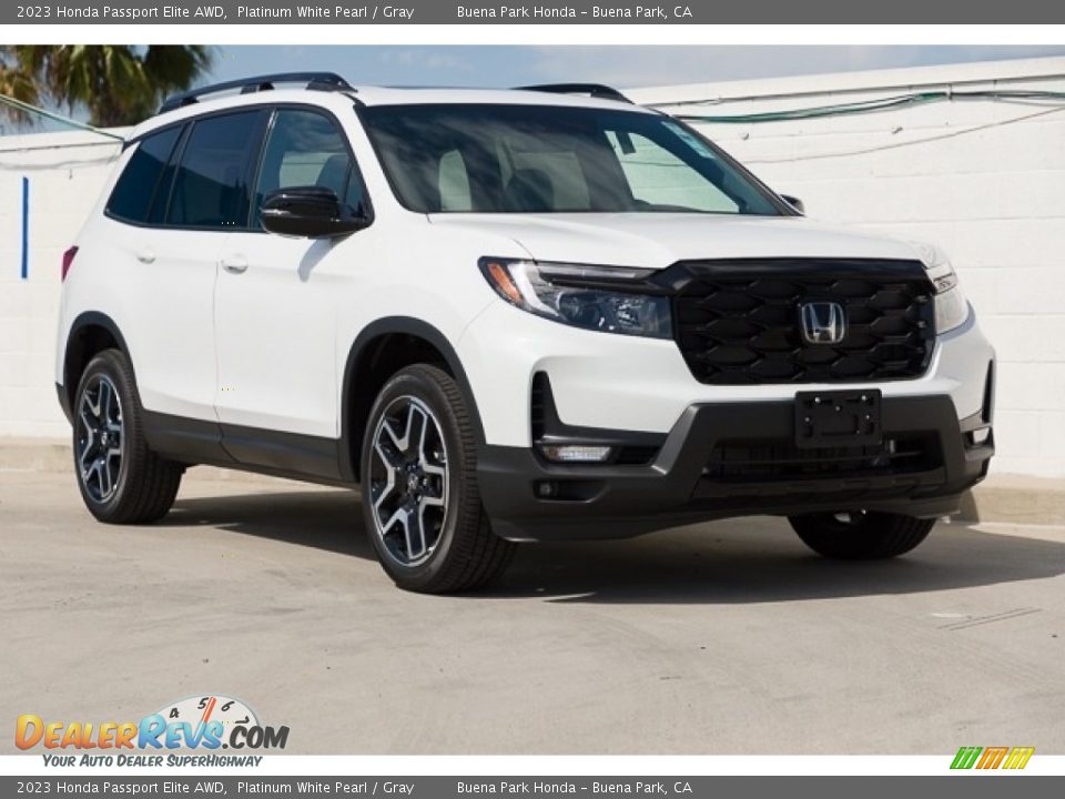 Front 3/4 View of 2023 Honda Passport Elite AWD Photo #1