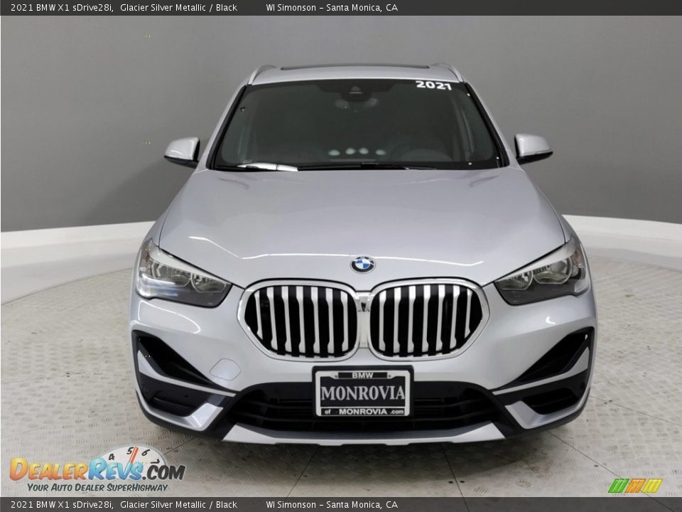 2021 BMW X1 sDrive28i Glacier Silver Metallic / Black Photo #2