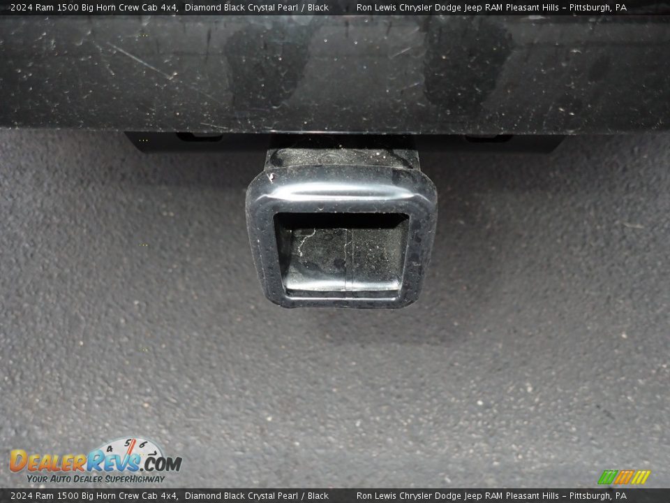 2024 Ram 1500 Big Horn Crew Cab 4x4 Diamond Black Crystal Pearl / Black Photo #5
