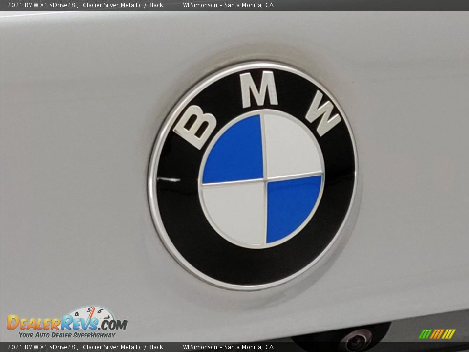 2021 BMW X1 sDrive28i Glacier Silver Metallic / Black Photo #9
