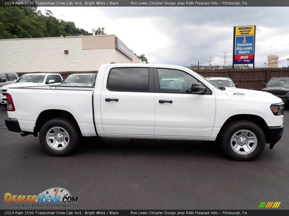 2024 Ram 1500 Tradesman Crew Cab 4x4 Bright White / Black Photo #8