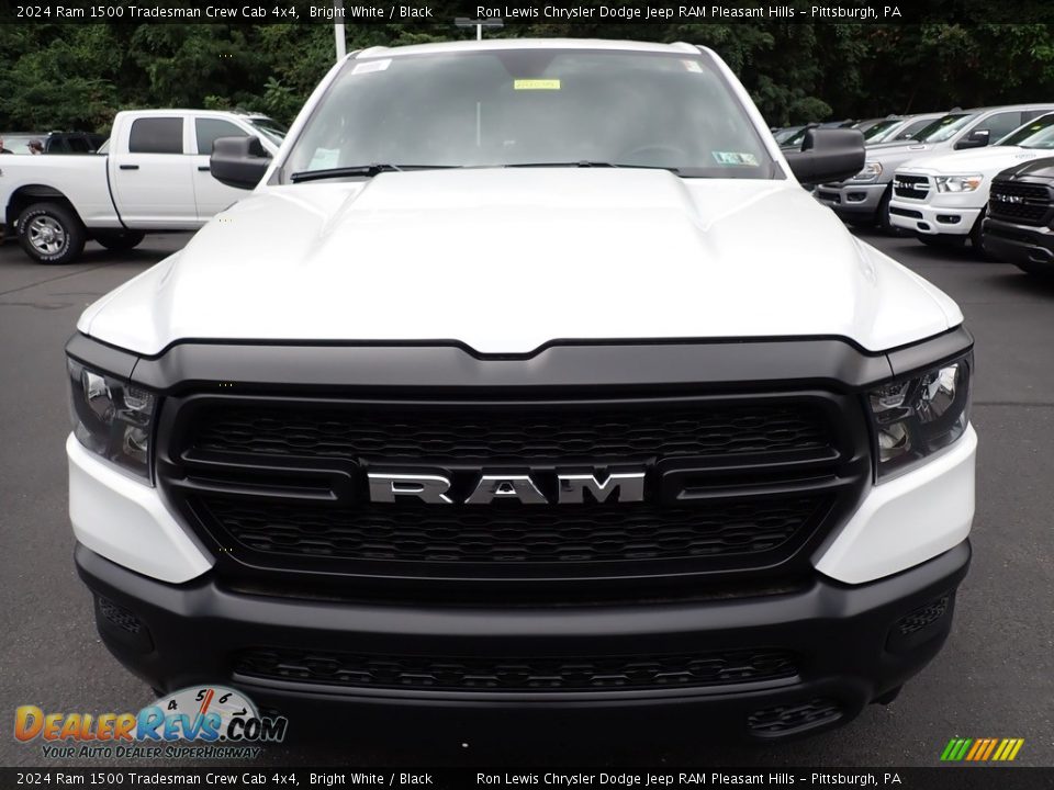 2024 Ram 1500 Tradesman Crew Cab 4x4 Bright White / Black Photo #10