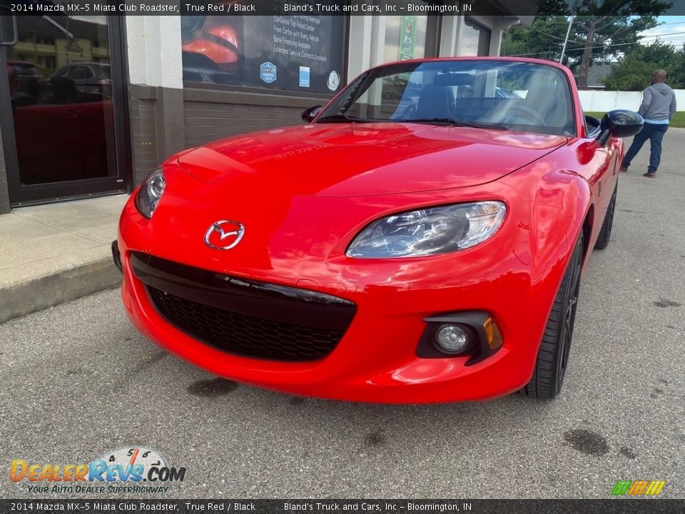 2014 Mazda MX-5 Miata Club Roadster True Red / Black Photo #26