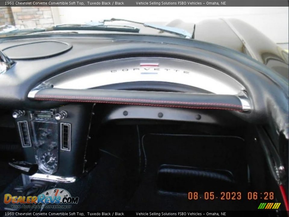 Dashboard of 1960 Chevrolet Corvette Convertible Soft Top Photo #8