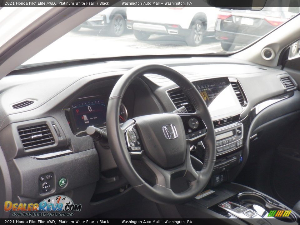 Dashboard of 2021 Honda Pilot Elite AWD Photo #27