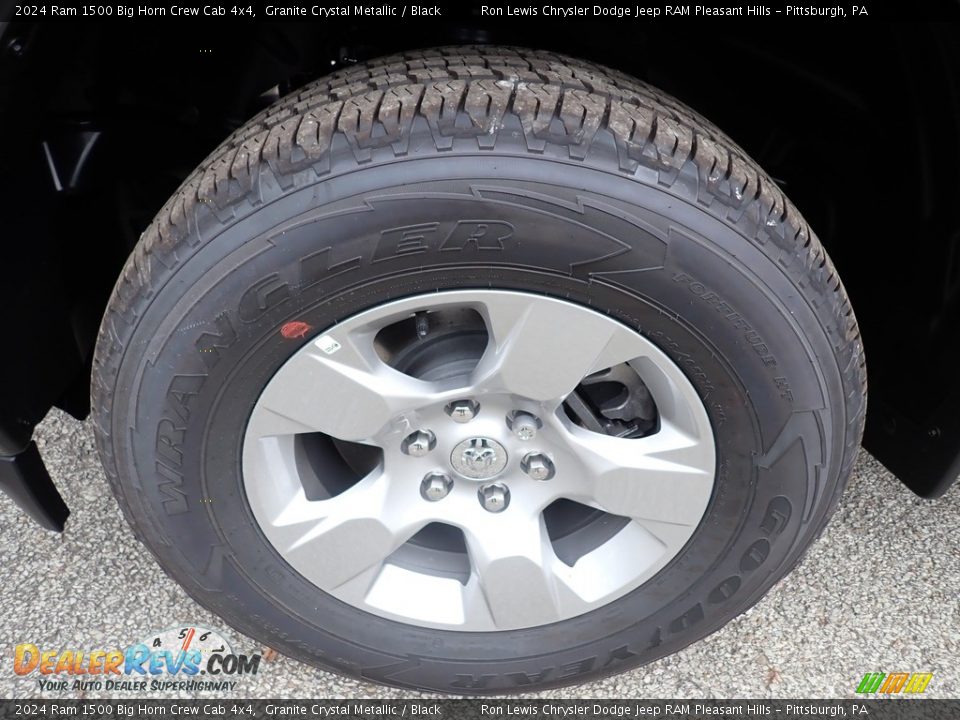 2024 Ram 1500 Big Horn Crew Cab 4x4 Granite Crystal Metallic / Black Photo #11