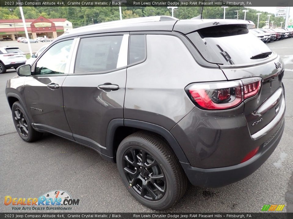 2023 Jeep Compass Altitude 4x4 Granite Crystal Metallic / Black Photo #3