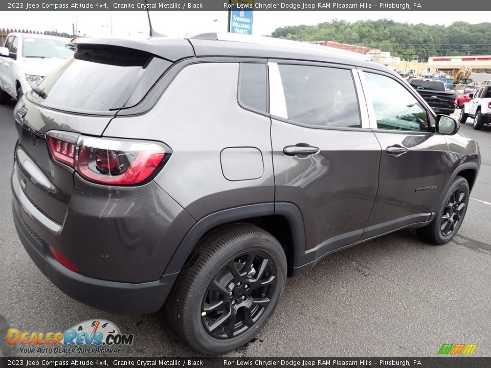 2023 Jeep Compass Altitude 4x4 Granite Crystal Metallic / Black Photo #6