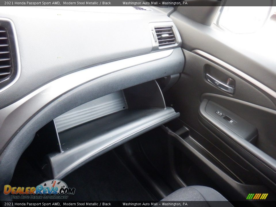 2021 Honda Passport Sport AWD Modern Steel Metallic / Black Photo #24