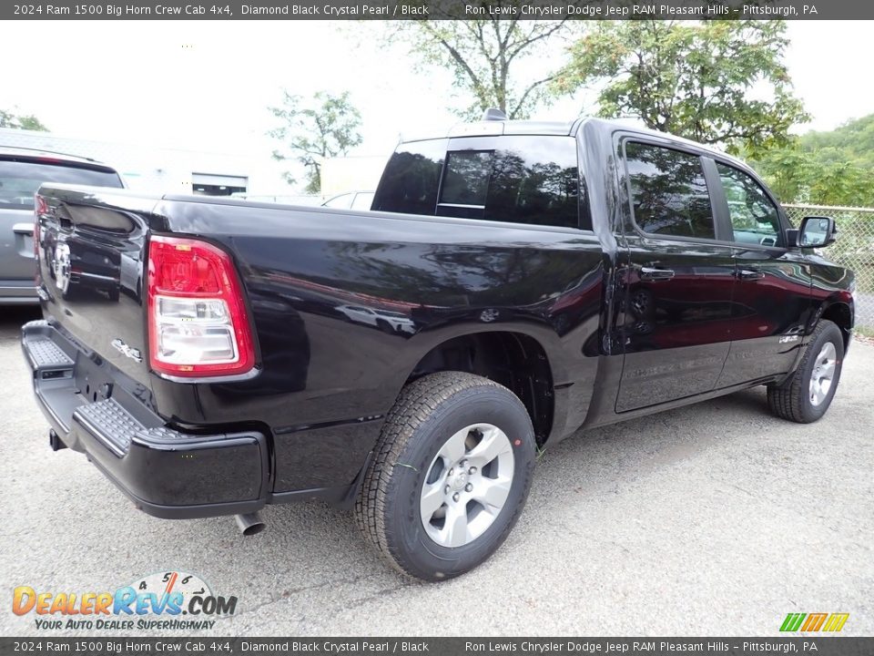 2024 Ram 1500 Big Horn Crew Cab 4x4 Diamond Black Crystal Pearl / Black Photo #7