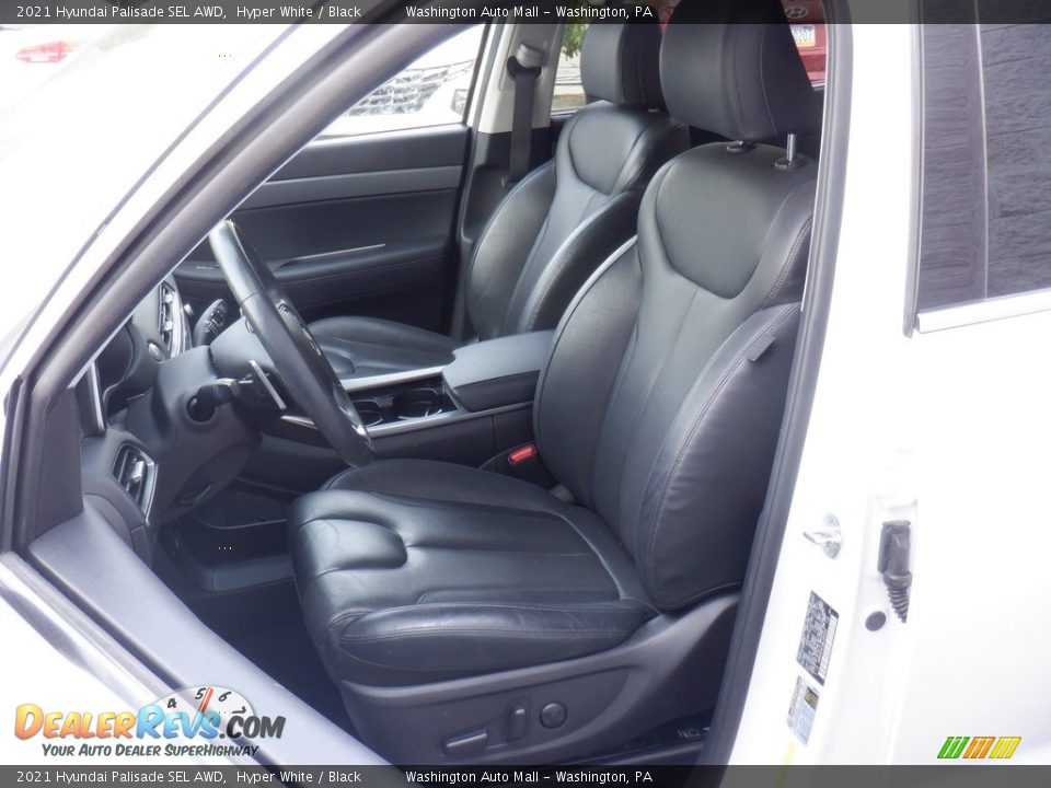 Front Seat of 2021 Hyundai Palisade SEL AWD Photo #13