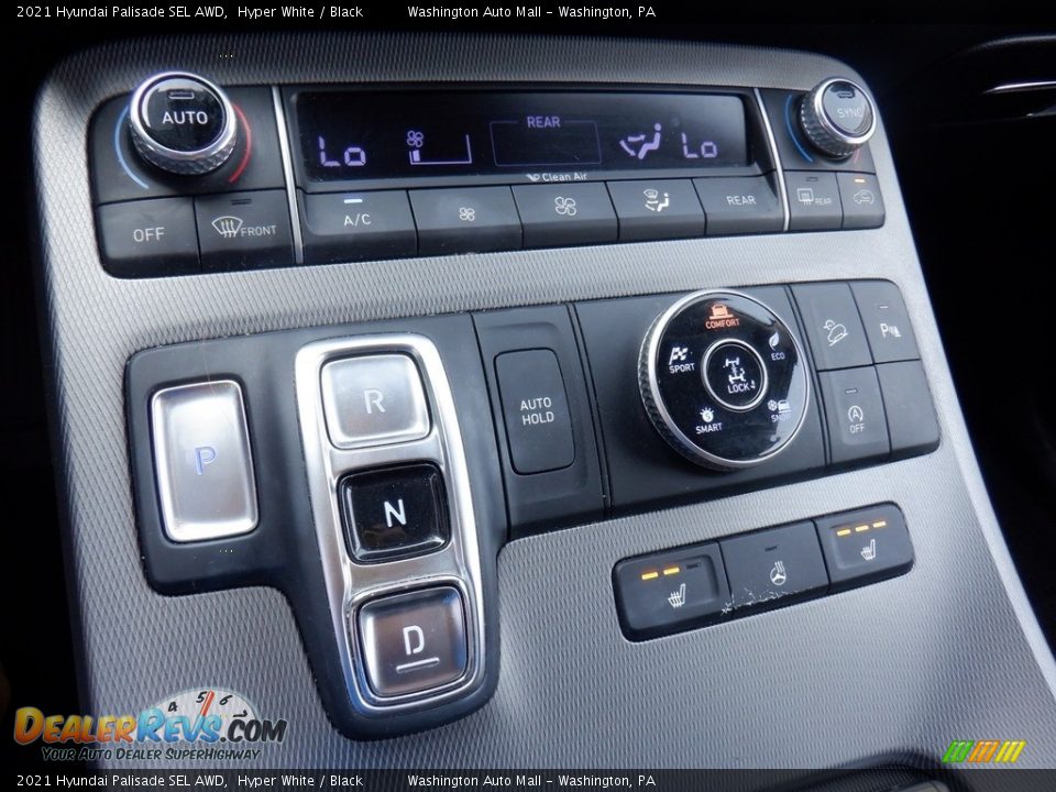 Controls of 2021 Hyundai Palisade SEL AWD Photo #15