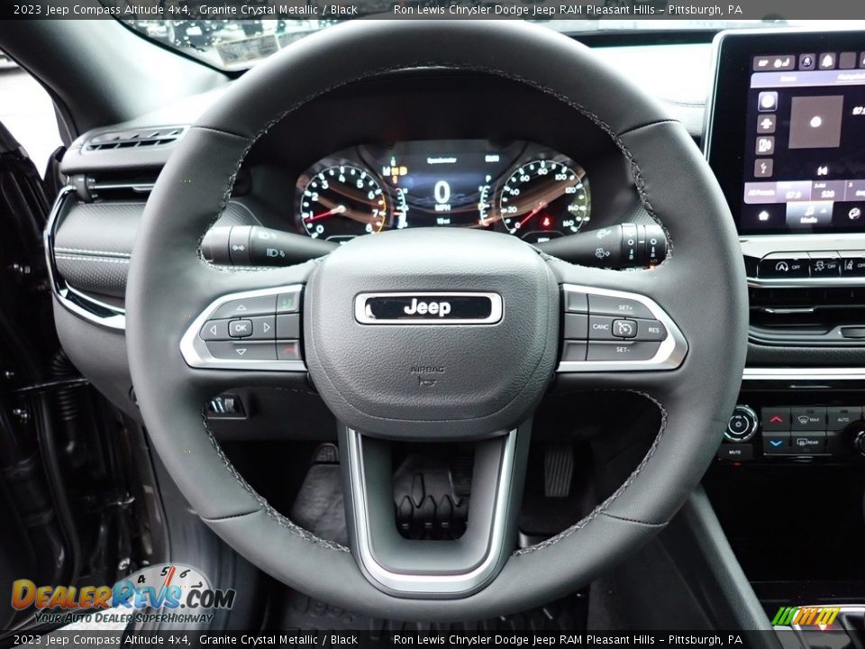 2023 Jeep Compass Altitude 4x4 Granite Crystal Metallic / Black Photo #17