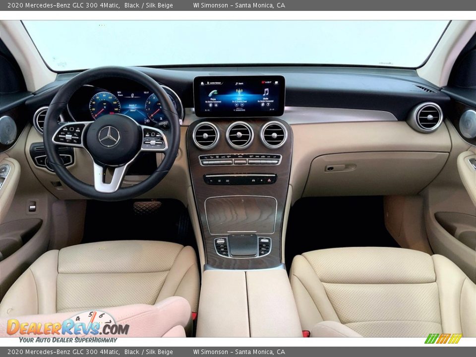 Dashboard of 2020 Mercedes-Benz GLC 300 4Matic Photo #15