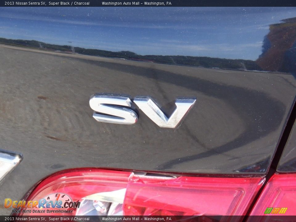 2013 Nissan Sentra SV Super Black / Charcoal Photo #15