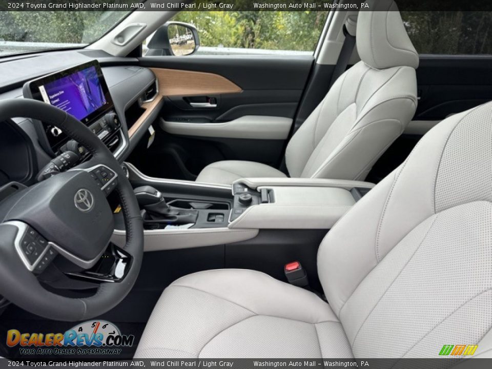 Light Gray Interior - 2024 Toyota Grand Highlander Platinum AWD Photo #4